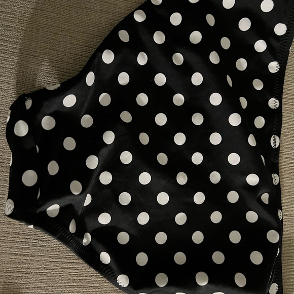 Old Navy Polka Dot Tankini - Picture 5 of 7
